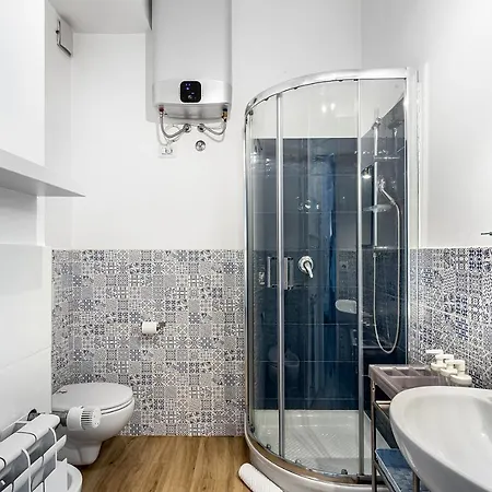 True Blue شقة روما