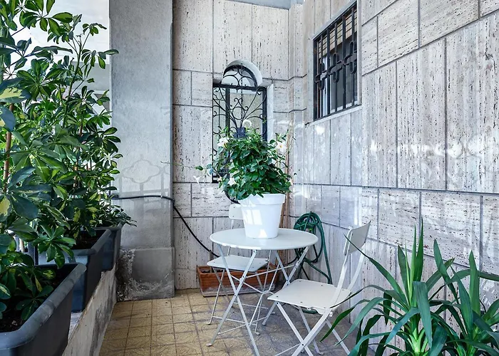 아파트 True Blue *